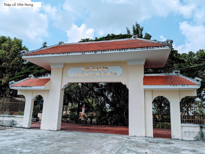 Tháp cổ Vĩnh Hưng